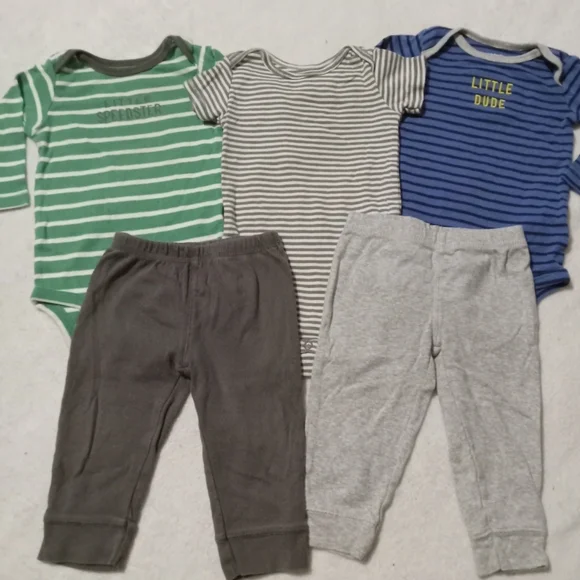 Carter's 5pc Matching Pants & Onsie Bundle - Picture 3 of 3